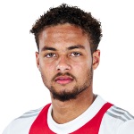 صورة Devyne Fabian Jairo